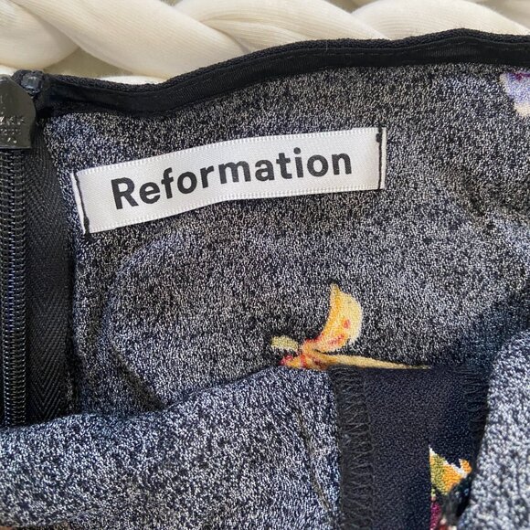 Reformation Fruit Mini Skirt Size 2 - Picture 3 of 5